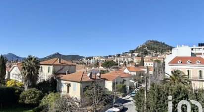 Apartment 5 rooms of 109 m² in Hyères (83400)