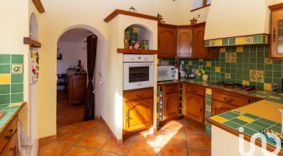 House 6 rooms of 149 m² in La Crau (83260)