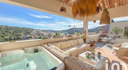 House 6 rooms of 206 m² in Sainte-Maxime (83120)