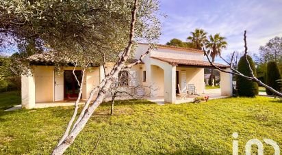 Traditional house 7 rooms of 170 m² in Roquefort-les-Pins (06330)