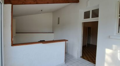 Townhouse 6 rooms of 116 m² in Thouars (79100)