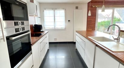 Maison 8 pièces de 147 m² à Mitry-Mory (77290)