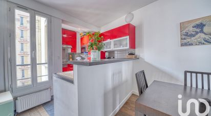 Duplex 3 rooms of 62 m² in Paris (75017)