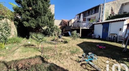 House 4 rooms of 127 m² in Mauzé-sur-le-Mignon (79210)