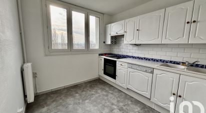 Appartement 3 pièces de 66 m² à Chilly-Mazarin (91380)