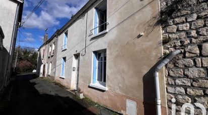 Townhouse 4 rooms of 80 m² in Thouars (79100)