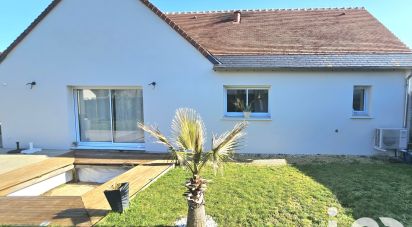 Maison 6 pièces de 135 m² à Lignières-de-Touraine (37130)