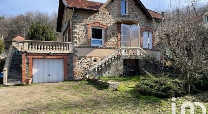 Maison traditionnelle 5 pièces de 105 m² à Aubin (12110)