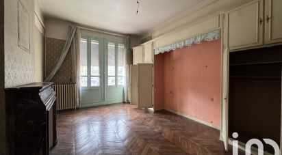 Appartement 4 pièces de 105 m² à Paris (75012)