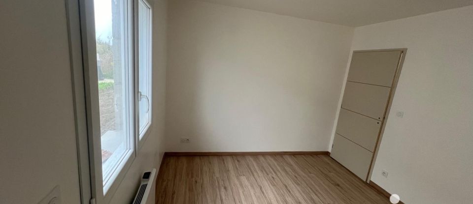 Maison 4 pièces de 73 m² à Pannes (45700)