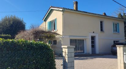 Traditional house 5 rooms of 110 m² in Bergerac (24100)