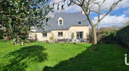 House 5 rooms of 125 m² in Val-d'Izé (35450)