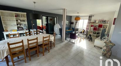 Maison 11 pièces de 316 m² à Buchy (76750)