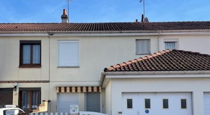 Pavillon 4 pièces de 105 m² à Saint-Jean-de-la-Ruelle (45140)