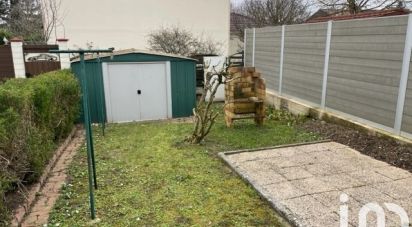 Pavillon 4 pièces de 105 m² à Saint-Jean-de-la-Ruelle (45140)