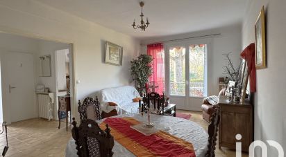 Traditional house 4 rooms of 104 m² in La Celle-Saint-Cloud (78170)