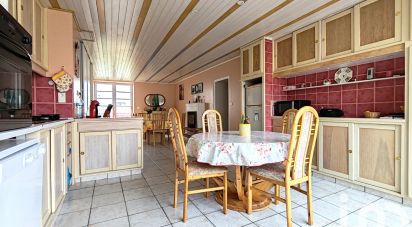 House 5 rooms of 113 m² in Saint-Gilles-Croix-de-Vie (85800)