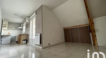 Appartement 2 pièces de 30 m² à Sainte-Geneviève-des-Bois (91700)