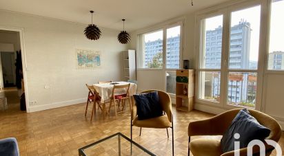 Apartment 3 rooms of 65 m² in Montrouge (92120)