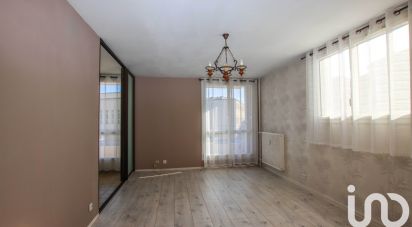 Appartement 4 pièces de 89 m² à Châlons-en-Champagne (51000)