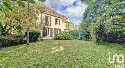 House 6 rooms of 126 m² in Évry (91000)