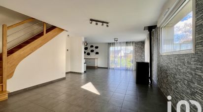 House 6 rooms of 113 m² in Le Lion-d'Angers (49220)