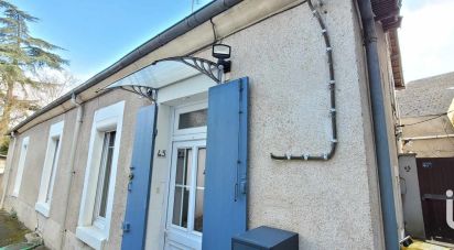 Town house 5 rooms of 100 m² in Bourges (18000)