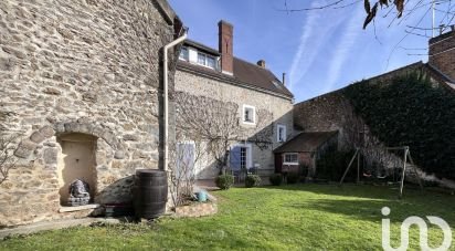 House 8 rooms of 225 m² in Saint-Maurice-Montcouronne (91530)