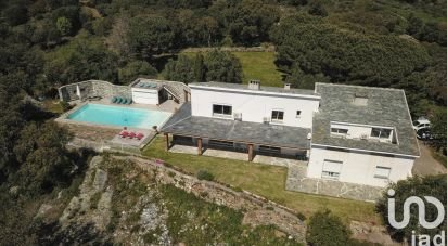 Mansion 8 rooms of 282 m² in Bastia (20200)