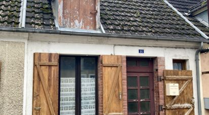 Town house 2 rooms of 43 m² in Jouet-sur-l'Aubois (18320)