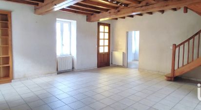 Longere 6 rooms of 134 m² in Saint-Fulgent (85250)