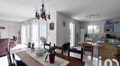 Traditional house 5 rooms of 127 m² in Montblanc (34290)