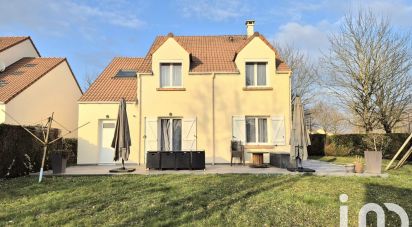 House 6 rooms of 124 m² in Saint-Pierre-du-Perray (91280)