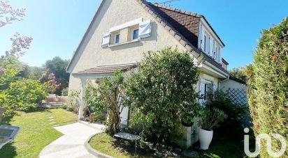 Maison 5 pièces de 115 m² à Vaux-le-Pénil (77000)