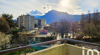 Apartment 4 rooms of 79 m² in Grenoble (38000)