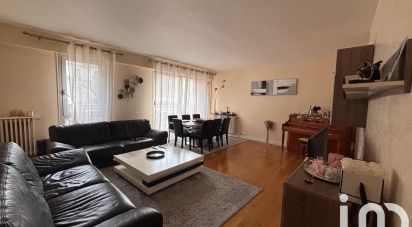 Appartement 4 pièces de 99 m² à Paris (75016)