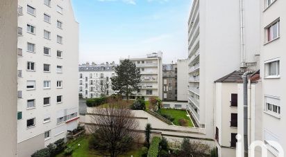 Appartement 4 pièces de 58 m² à Paris (75015)