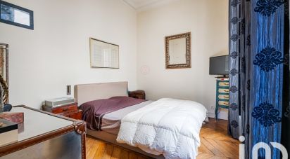 Appartement 3 pièces de 63 m² à Paris (75009)