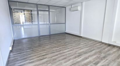 Offices of 106 m² in Marseille (13014)