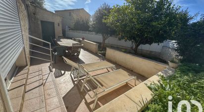 House 4 rooms of 90 m² in Six-Fours-les-Plages (83140)