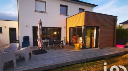 Architectural house 4 rooms of 125 m² in Coëtmieux (22400)