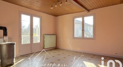 House 4 rooms of 70 m² in LES ABRETS (38490)