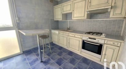 Apartment 3 rooms of 60 m² in Reims (51100)