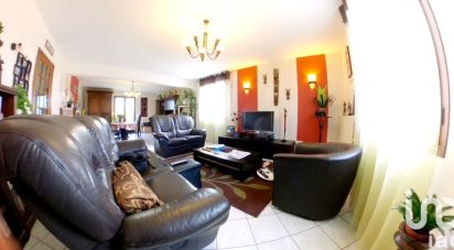 House 6 rooms of 125 m² in Bonchamp-lès-Laval (53960)