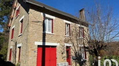 Village house 8 rooms of 160 m² in Corrèze (19800)