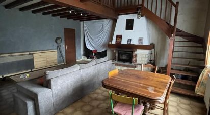 House 6 rooms of 190 m² in Villiers-le-Roux (16240)