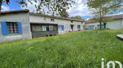 House 6 rooms of 190 m² in Villiers-le-Roux (16240)