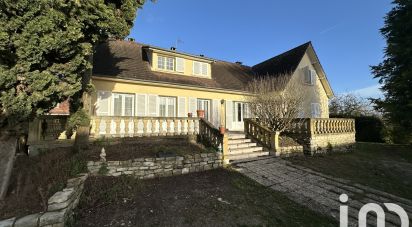 Maison 8 pièces de 263 m² à Moret Loing et Orvanne (77250)