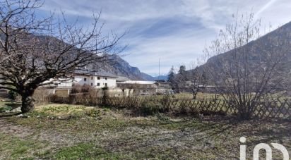 Terrain de 605 m² à Saint-Jean-de-Maurienne (73300)