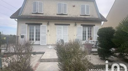 Village house 10 rooms of 194 m² in Buchelay (78200)